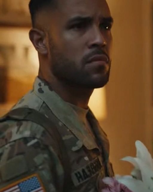 Soldier Surprises Wife With Early Homecoming—but Finds Out Why She Never Answers His Calls